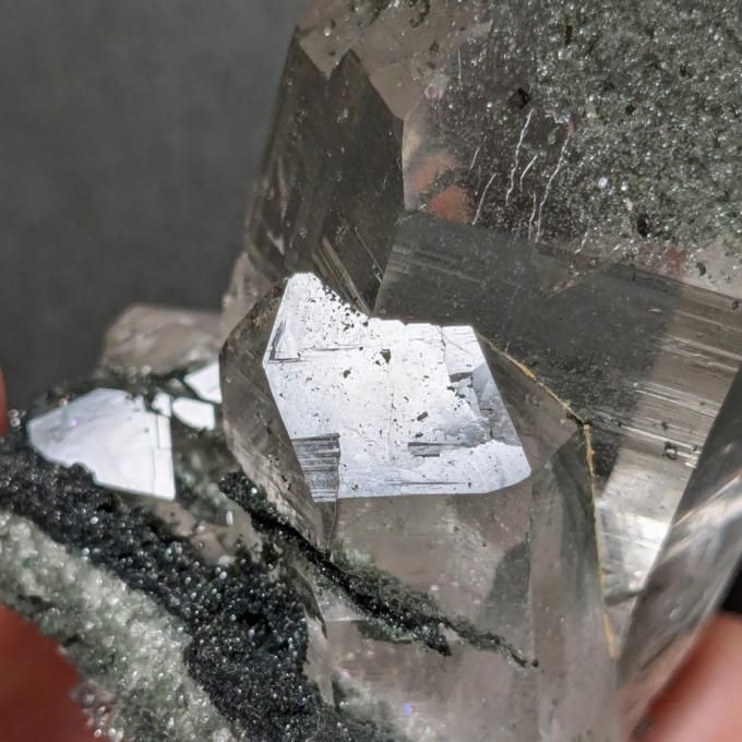 ヒマラヤ水晶 原石 ルチルクォーツ 貫入水晶 多重ファントム