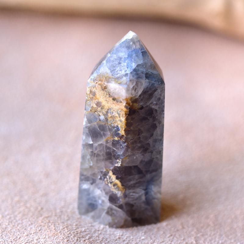 情熱色！ ジンバブエ産 ロードナイト ポイント ② 情熱色！ ジンバブエ産 ロードナイト ポイント ② 【公式通販】