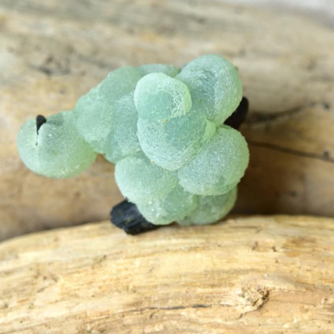 プレナイト エピドート 葡萄の結晶 マリ産 73g/ 鉱物・結晶原石