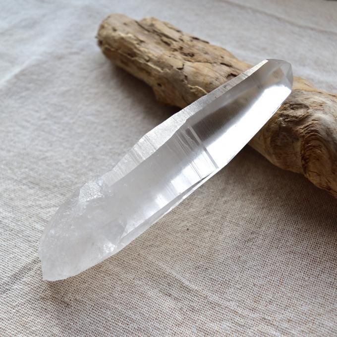 レムリアンシード レコードキーパー レインボー Pure Ray ブラジル