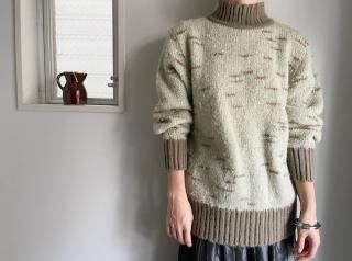 70s- Pale Green Khaki Melange Knit Sweater