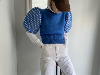 80s- Blue White Polka Dot Puff Sleeve Knit Top