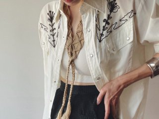 70s- Ivory Embroidery Western Shirt