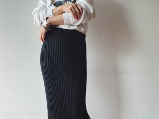 Black Rib Knit Tight Skirt
