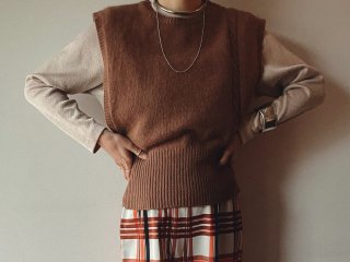 90s Brown Angora Side Buttons Knit Vest