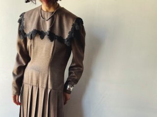 80s Grayish Brown Sailor Collar Dress