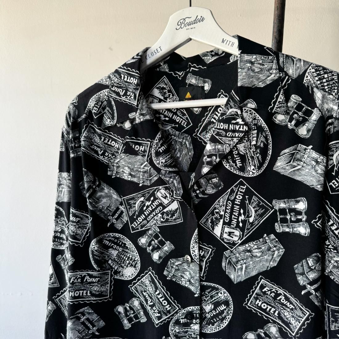 80s- Black White Pattern Rayon Shirt - Boudoir 80s- Black White Pattern Rayon Shirt - Boudoir
