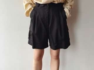 90s- Black Cargo Cotton Shorts