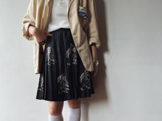50s- Black Embroidery Pleated Skirt