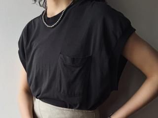 90s Black Sleeveless Blank Tee