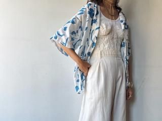 90s White Blue Floral Shirt