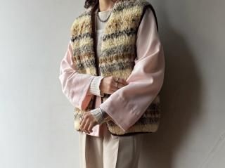70s- Ivory Brown Floral Boa Vest