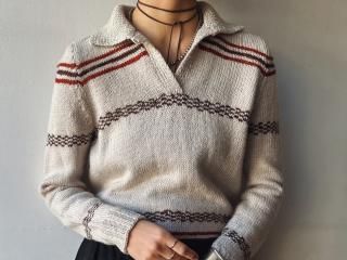 Grayish Cocoa Line Knit Top
