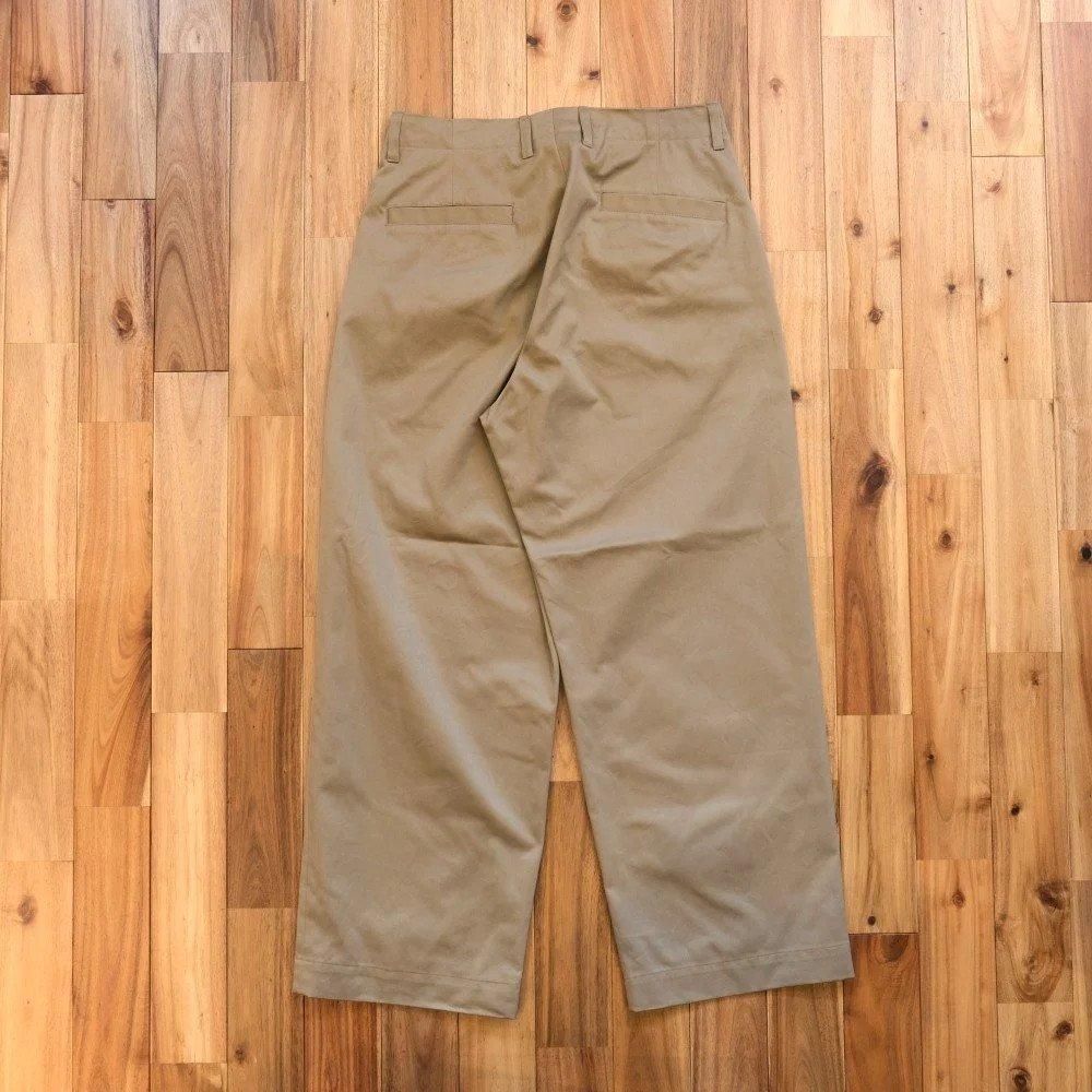 f*j様 ユニバーサルプロダクツ　2TUCK WIDE CHINO TROUSE UNIVERSAL PRODUCTS.(ユニバーサルプロダクツ)2TUCK CHINO WIDE