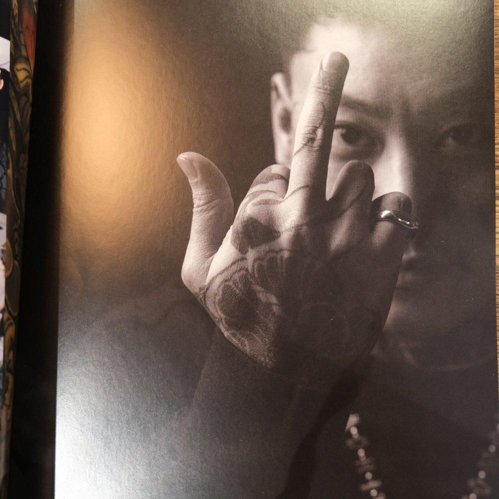 THE NEW ORDER MAGAZINE ザ ニューオーダーマガジン Vol. 31 THE NEW ORDER MAGAZINE ザ ニューオーダーマガジン Vol. 31