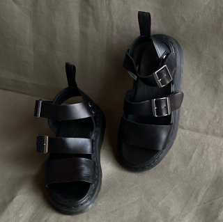 Dr.Martens Gryphon Leather Sandals
