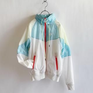 NIKE Nylon Zip-Up Jacket