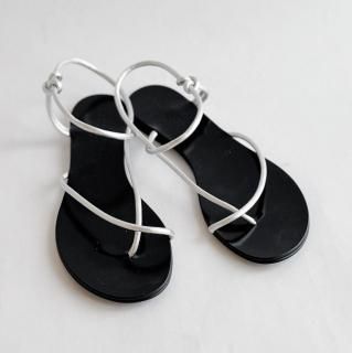 LAOCOONTE Silver Thong Sandal