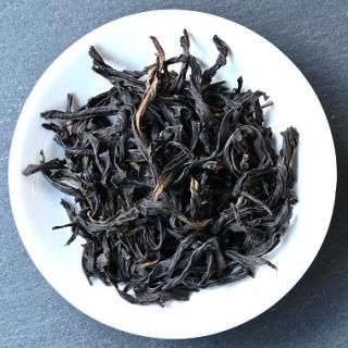 中国茶葉セット 山水画デザイン　莲花峰肉桂 中国茶葉セット 山水画デザイン 莲花峰肉桂 茶