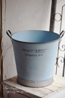 󥸥奵LL饤ȥ֥롼̼ĤХˤŬ礭ܥڤȭСȤƤ