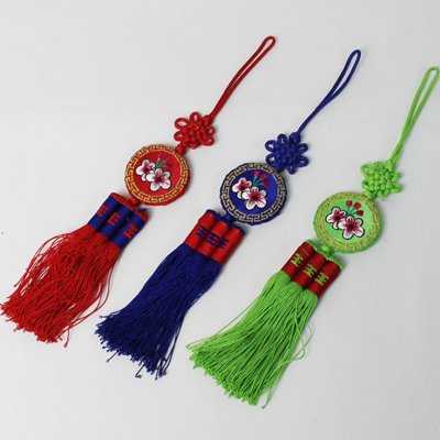 保存版 セール 韓国ノリゲ 飾り物 チマチョゴリ 高級手刺繍ノリゲ 韓国