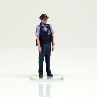 Amazon.co.jp: HS024-00028 figreal 旧日本警察官 1/24 高精細