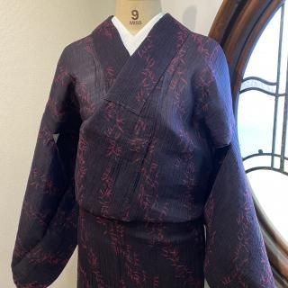 古布◆美品◆貴重な縮緬◆アンティーク着物◆◆紫地◆縮緬◆ 袖丈63㎝丈137cm 古布◇美品◇貴重な縮緬◇アンティーク着物◇◇紫地◇縮緬