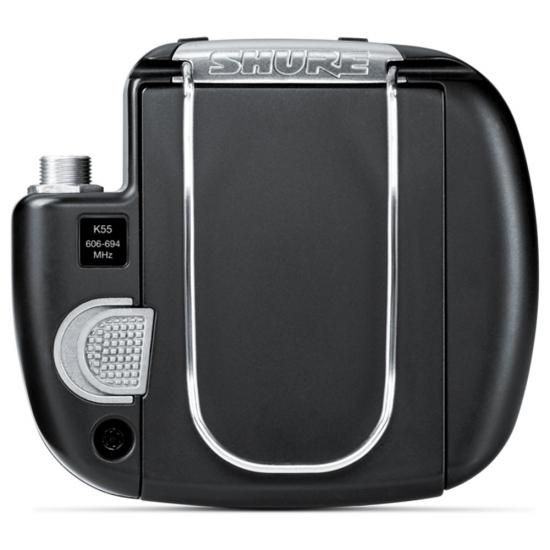SHUREのボディパック型送信機、BLX1のご紹介です。