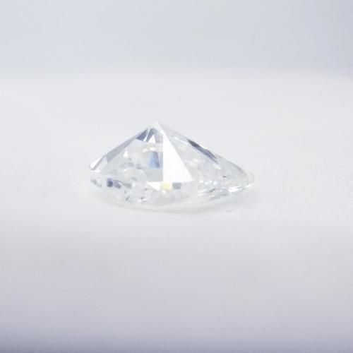 0.225ct クリスタルムーン ダイヤモンドルース ハートキュー ハートアロー