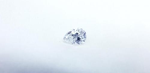 ペアシェイプダイヤモンドルース D 0.327ct D 0.65ct D-SI1 中央 ペアシェイプダイヤモンドルース D 0.327ct D 0.65ct D-SI1 中央