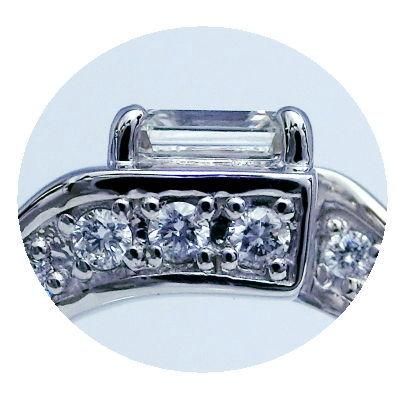 ダイヤモンドエメラルドカットリング D 0.587ct D0.27ct Pt900 J
