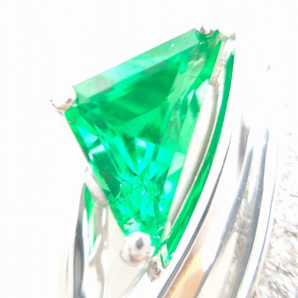 トリリアントエメラルド ダイヤモンドネックレス EM 0.63ct D