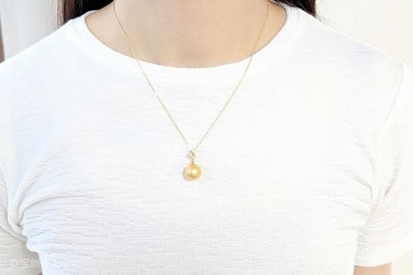 南洋ゴールデンパール ダイヤモンドネックレス P 11.65mm D 0.22ct