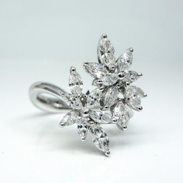 ZEXIMO公式】 天然ダイヤモンド0.5ct デザインリング 「7石