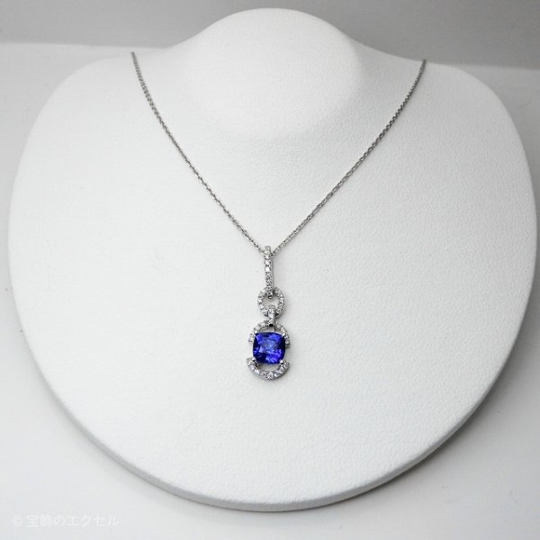 クッションカットサファイア ダイヤモンドネックレス SA0.86ct D 0.12ct 45cm K18WG