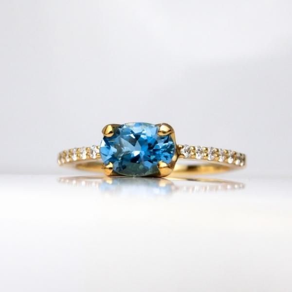 アクアマリン ダイヤモンド k18 YG リング サンタマリアアクアマリン ダイヤモンドリング AQ 0.62ct D 0.11