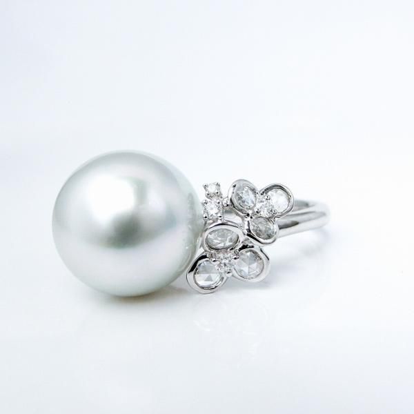 Pt900 白蝶真珠 ダイヤモンド リング 径約12.2mm D0.16ct Pt900 白蝶真珠 ダイヤモンド リング 径約12.2mm D0.16ct リング