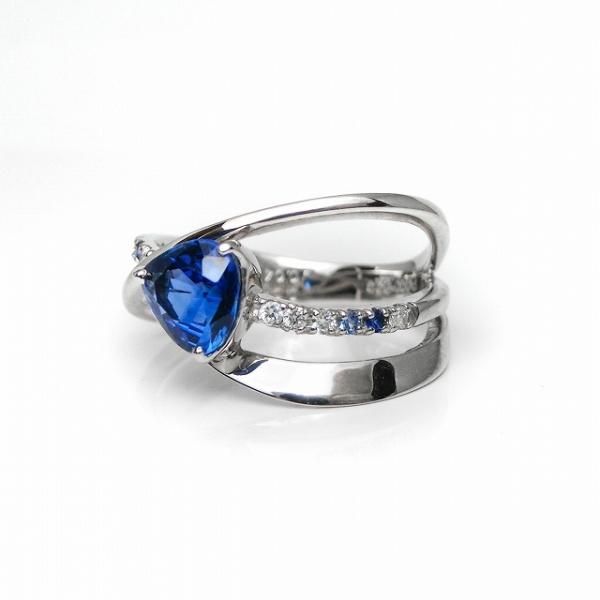 サファイア ダイヤモンドリング SA1.09ct D 0.09ct SA 0.04ct Pt900 サファイア ダイヤモンドリング SA1.09ct D 0.09ct SA 0.04ct Pt900