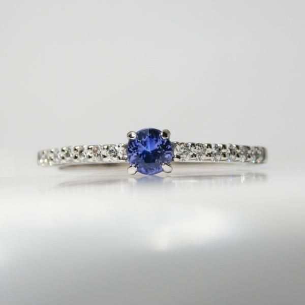 ベニトアイト ダイヤモンドリング BI 0.162ct D 0.11ct Pt900 日