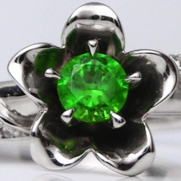 Pt900 デマントイドガーネット・ダイヤモンド リング Demantoid Garnet Pt900デマントイドガーネット パライバ