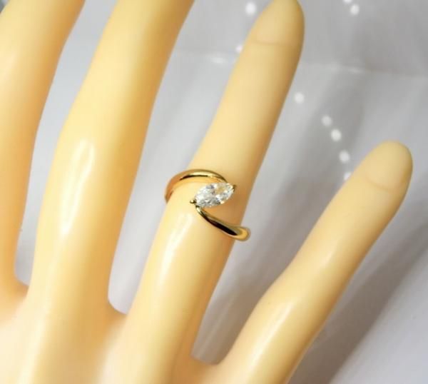 マーキスダイヤモンドリング D 0.388ct F-SI2 K18YG 中央宝石 マーキスダイヤモンドリング D 0.388ct F-SI2 K18YG 中央宝石