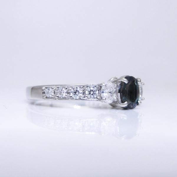 ブラジル産アレキサンドライト ダイヤモンドリング AX 0.365ct D