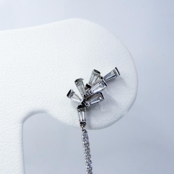 ファンシーカットダイヤモンドピアス D 0.58ct 0.47ct 0.45ct ファンシーカットダイヤモンドピアス D 0.58ct 0.47ct 0.45ct