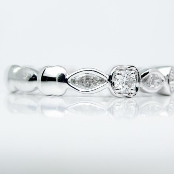 マーキスカットダイヤモンドハーフエタニティリング D 0.33ct マーキスカットダイヤモンドハーフエタニティリング D 0.33ct