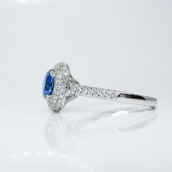 サファイア マイクロセッティングダイヤモンドリング SA1.42ct D サファイア マイクロセッティングダイヤモンドリング SA1.42ct D