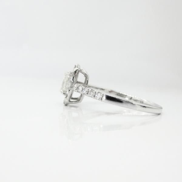 プリンセスカットダイヤモンドリング D 0.525ct M-VVS2 0.28ct