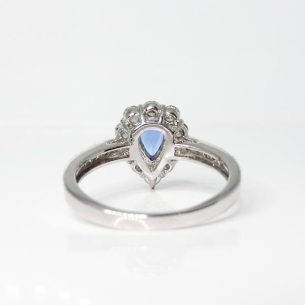 ベニトアイト ダイヤモンドリング BI 0.555ct D 0.64ct Pt950 日 ベニトアイト ダイヤモンドリング BI 0.555ct D 0.64ct Pt950 日