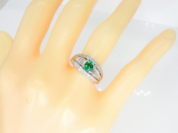 コロンビア産エメラルド ダイヤモンドリング EM 0.44ct F-1 D コロンビア産エメラルド ダイヤモンドリング EM 0.44ct F-1 D