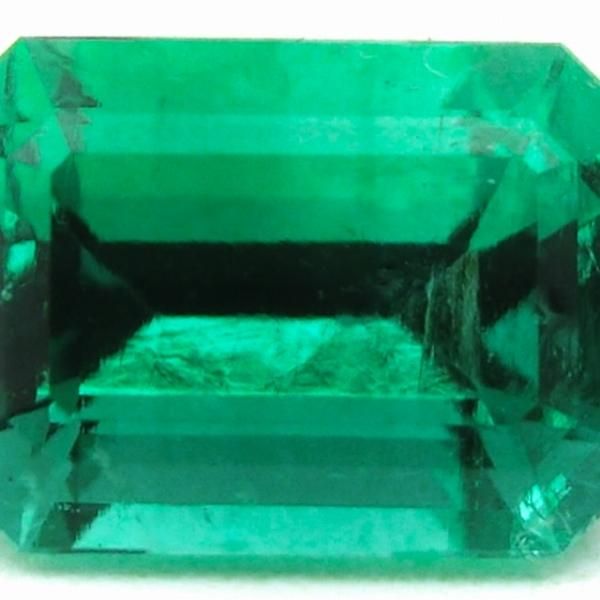 コロンビア産ノンオイルエメラルドルース EM 0.92ct GIA鑑別書付 コロンビア産ノンオイルエメラルドルース EM 0.92ct GIA鑑別書付