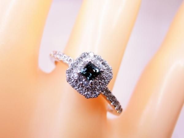 ブラジル産アレキサンドライト ダイヤモンドリング AX 0.13ct D ブラジル産アレキサンドライト ダイヤモンドリング AX 0.13ct D